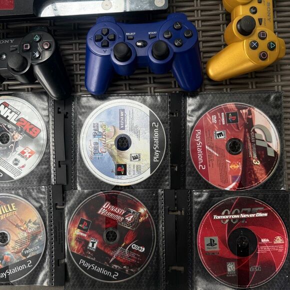 SONY PLAYSTATION 3 Slim August 2010 Bundle PS3 Lot Console + 3 Controllers + 13 - Picture 5 of 11